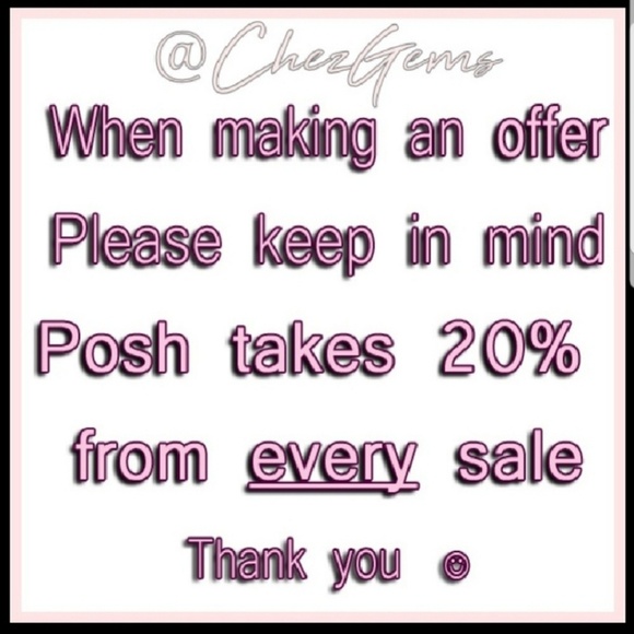 Hi, I'm your Posh Ambassador, Chez. Welcome - Picture 4 of 6